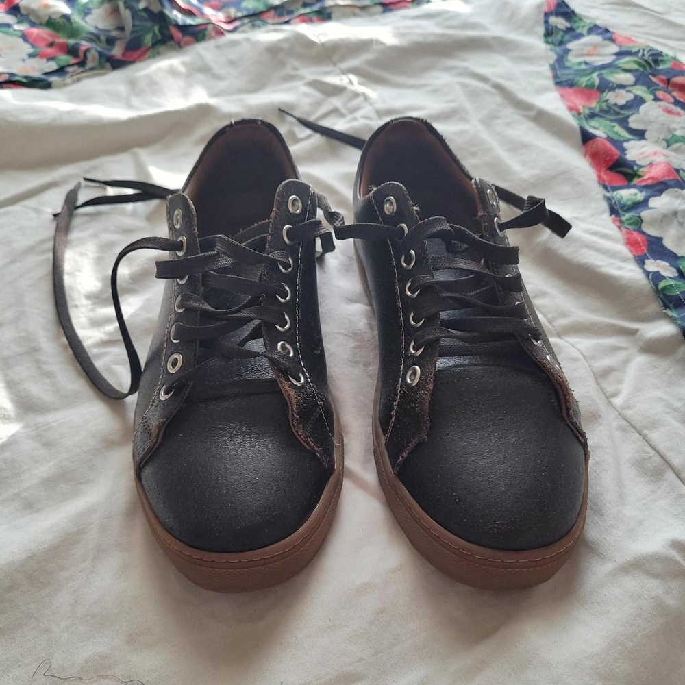 Thursday Boot Co Leather Low Tops - Picture 3 of 8